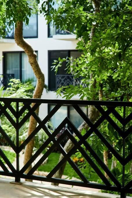 Apartment Escape - Stylish Pool, Gym & Parking Tulum