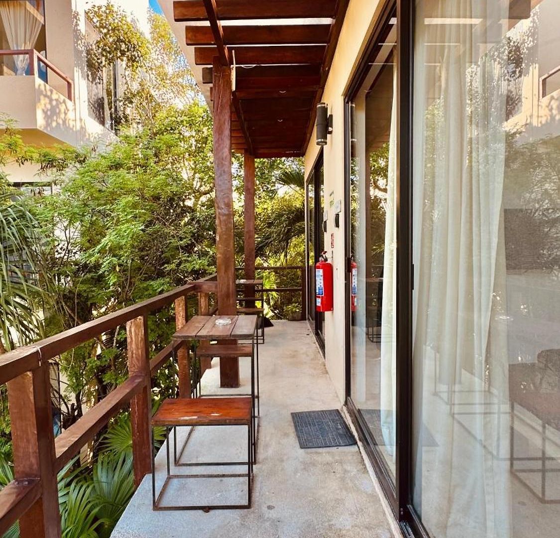 Starfit Boutique Beachclub, & Gym Included 4*