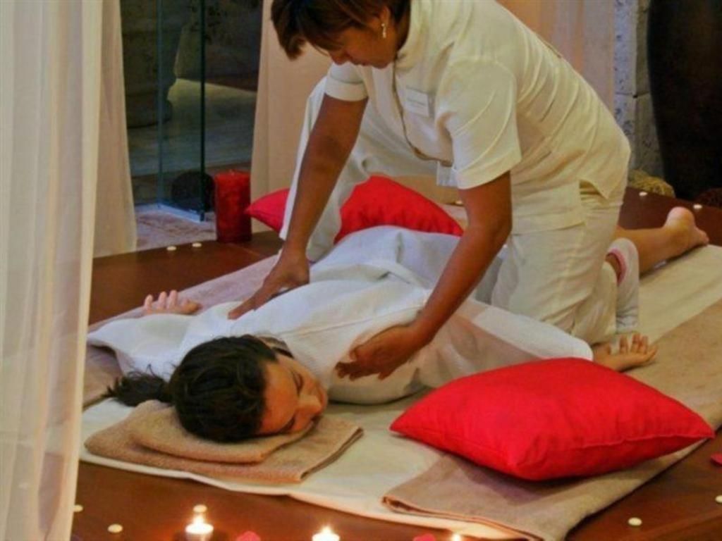 Grand Palladium Riviera And