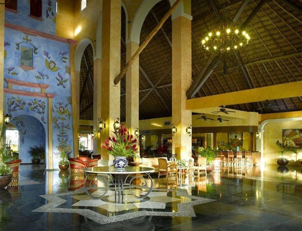 Grand Palladium Riviera And