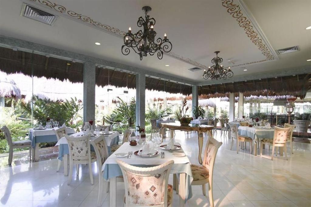 Grand Palladium Riviera And Tulum