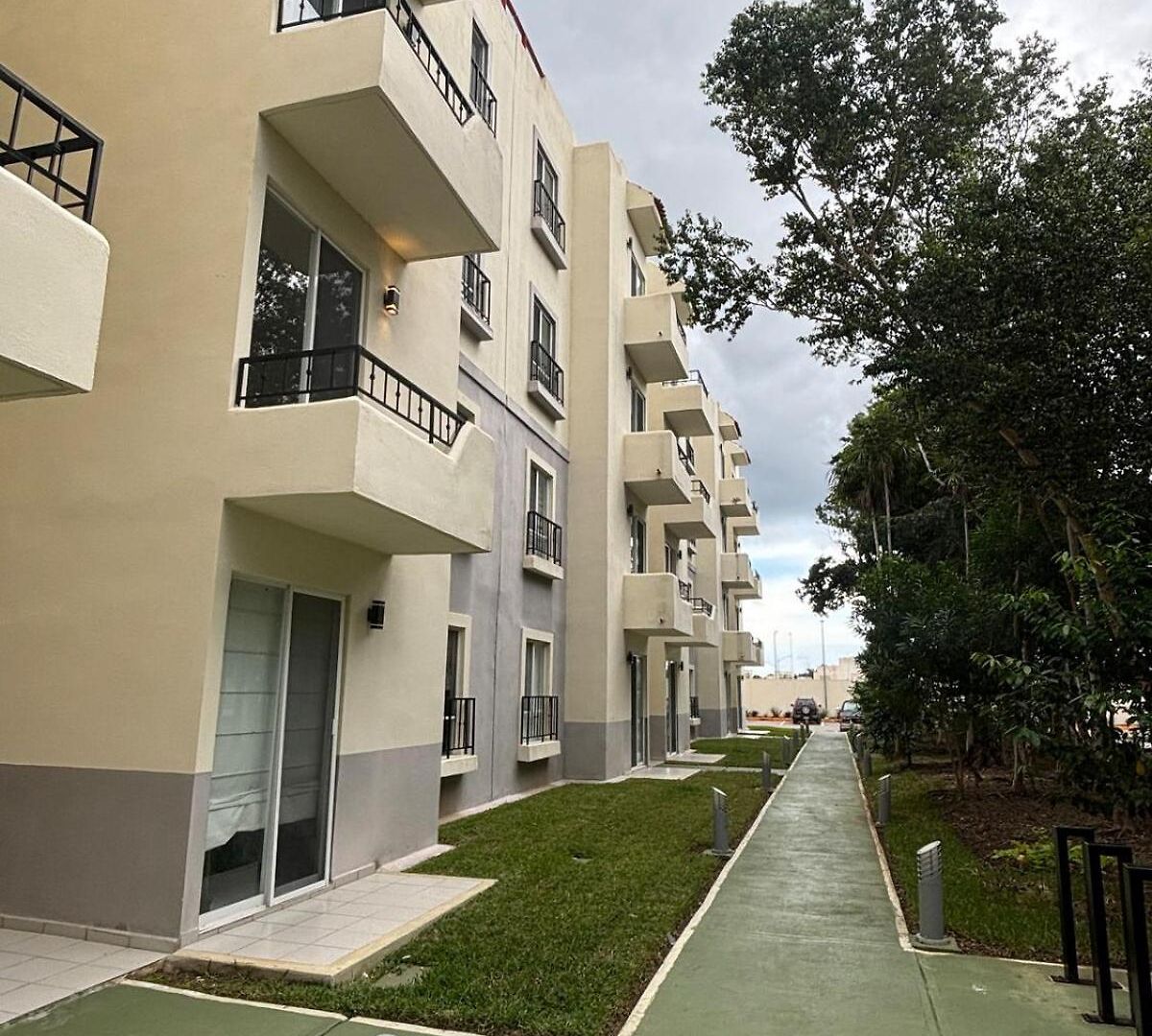 For 4 Ppl, Walking Distance To Festival Apartment