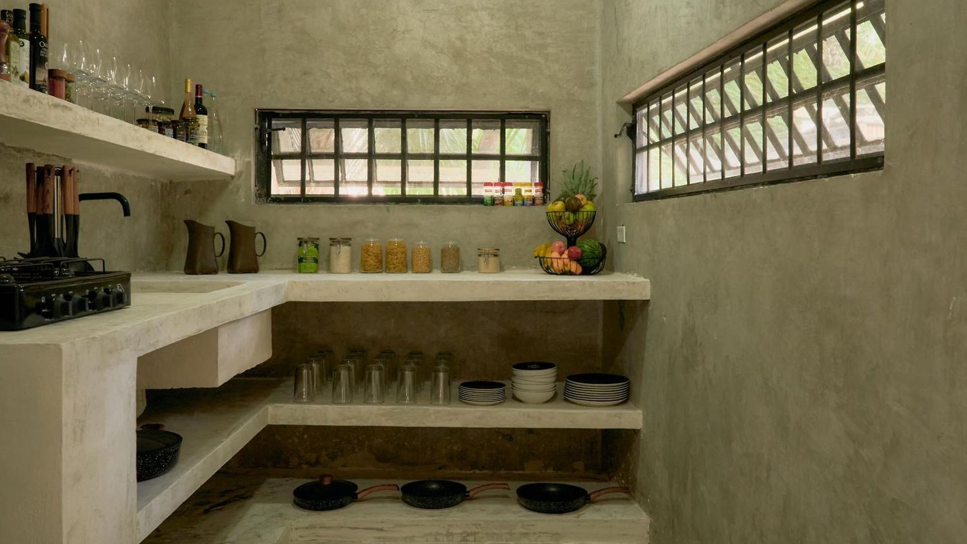 Hotel Amor Rooms