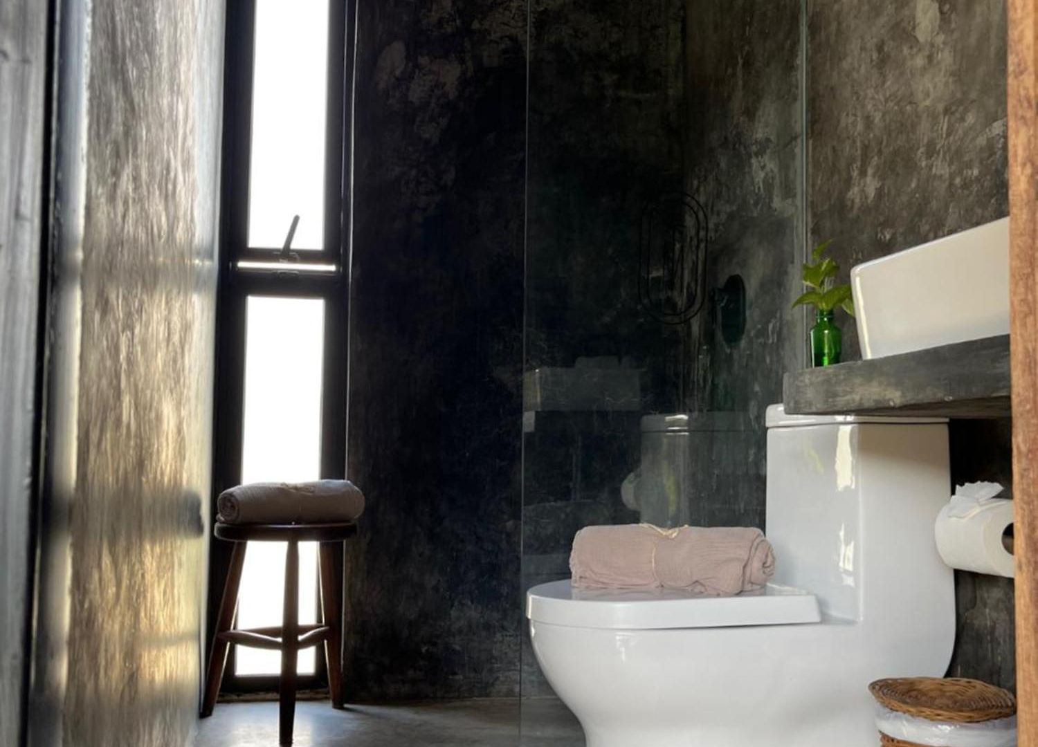 Meteora & Coffeehouse Hostel Tulum