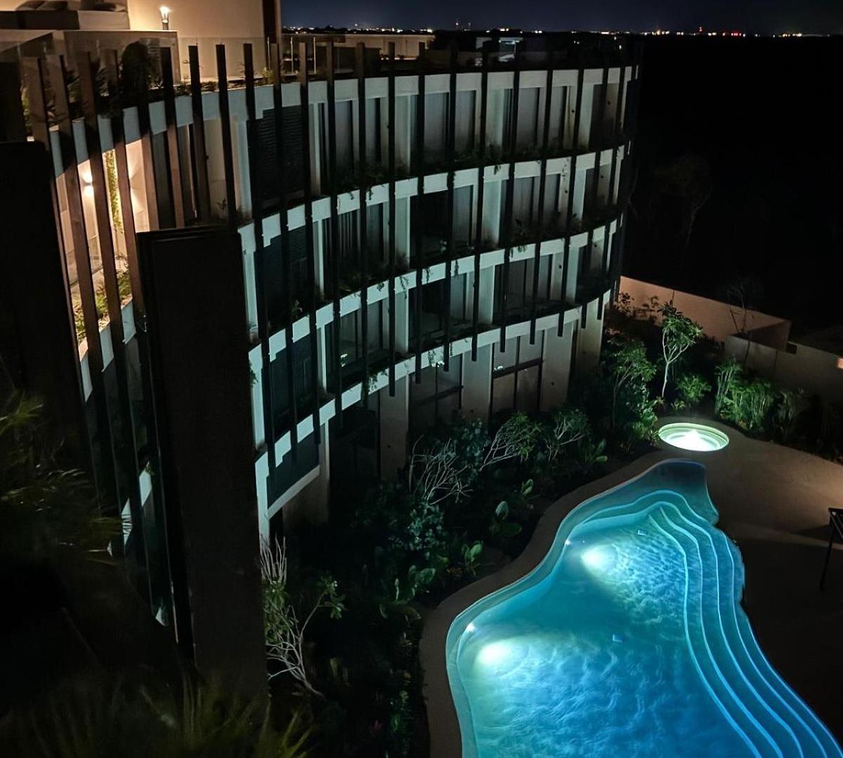 Luxury Jaguar Penthouse Private Pool