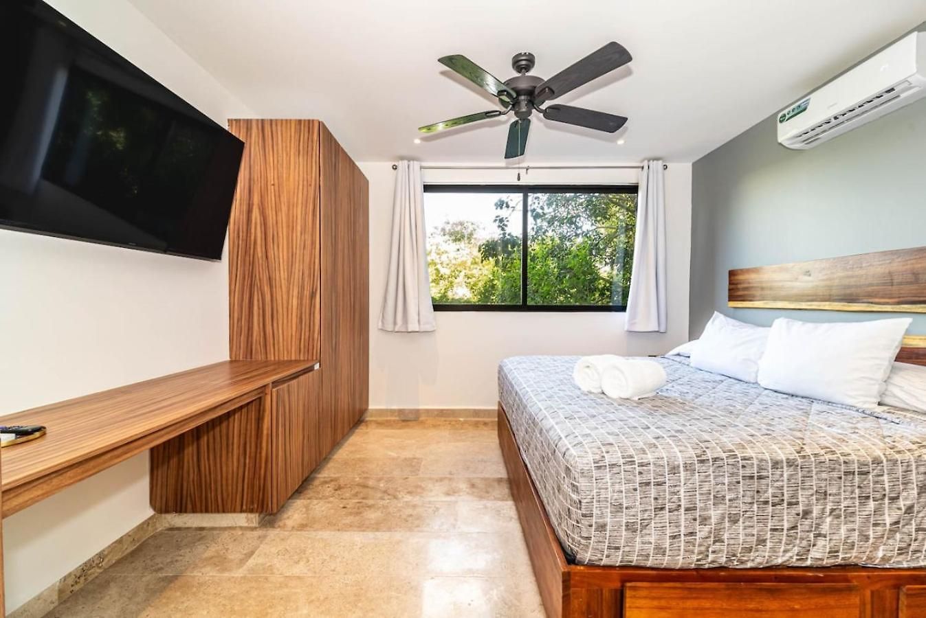 Lux 2 Bd With Private Plunge Pool, Terrace Apartment *