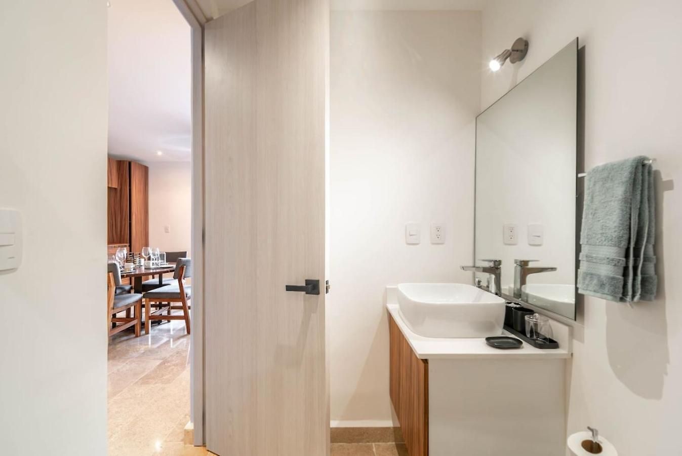 King With Private Balcony, Gym, Rooftop Pool Holiday home Tulum