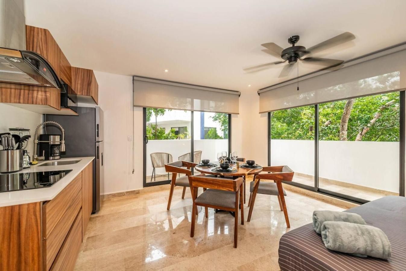 Сasa de vacaciones King With Private Balcony, Gym, Rooftop Pool Tulum