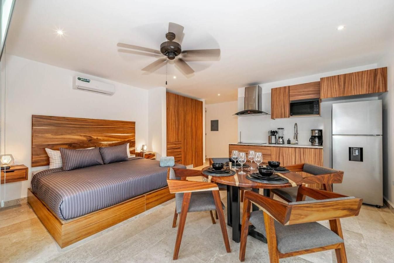 King With Private Balcony, Gym, Rooftop Pool * Tulum