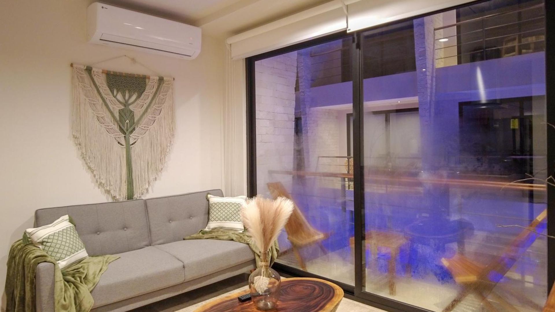Akua 17 2br Rooftop Pool & Gym Tulum