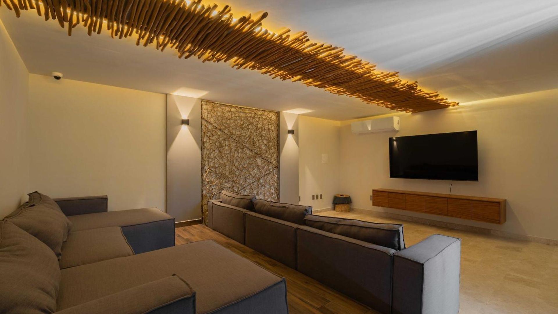 Aparthotel Akua 17 2br Rooftop Pool & Gym