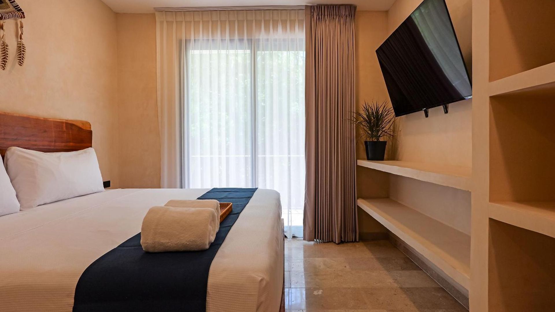 Hotel Calea Boutique 4*