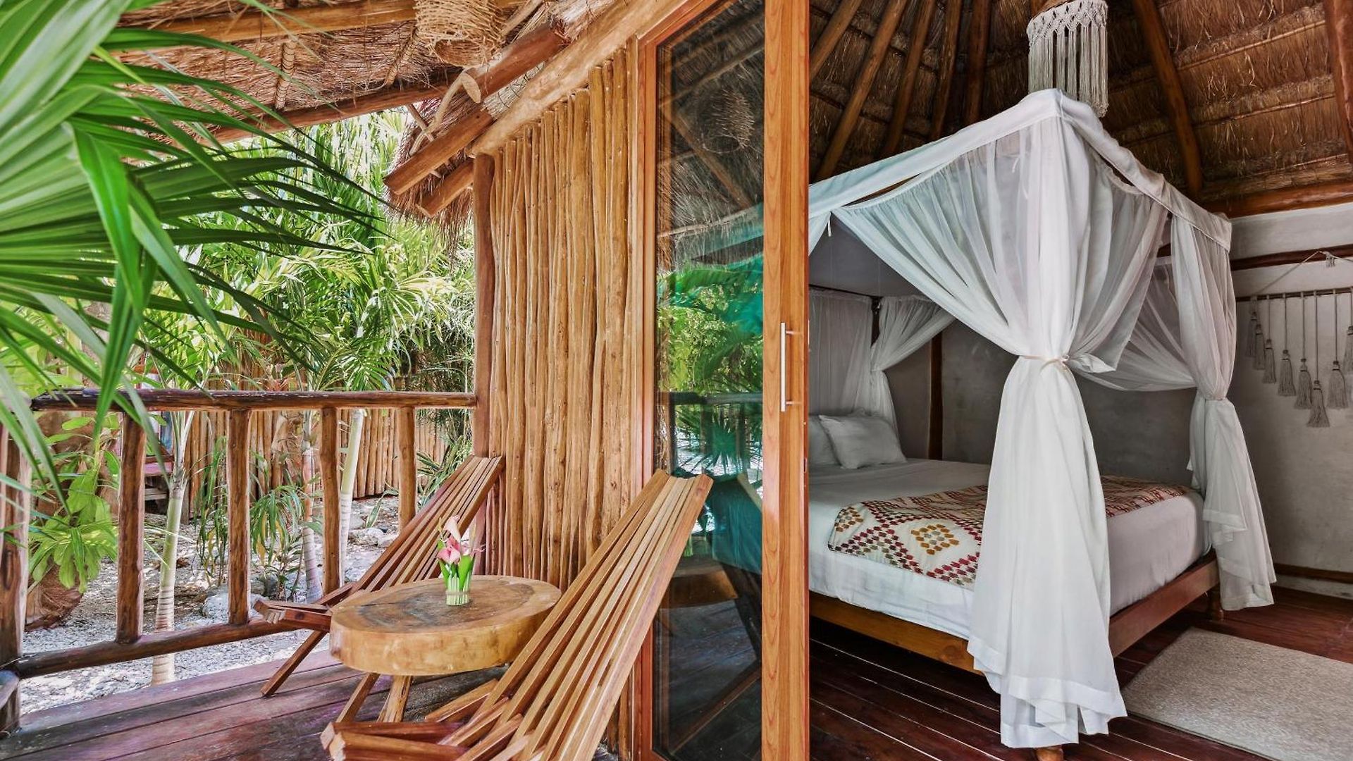 Xhule 4* Tulum
