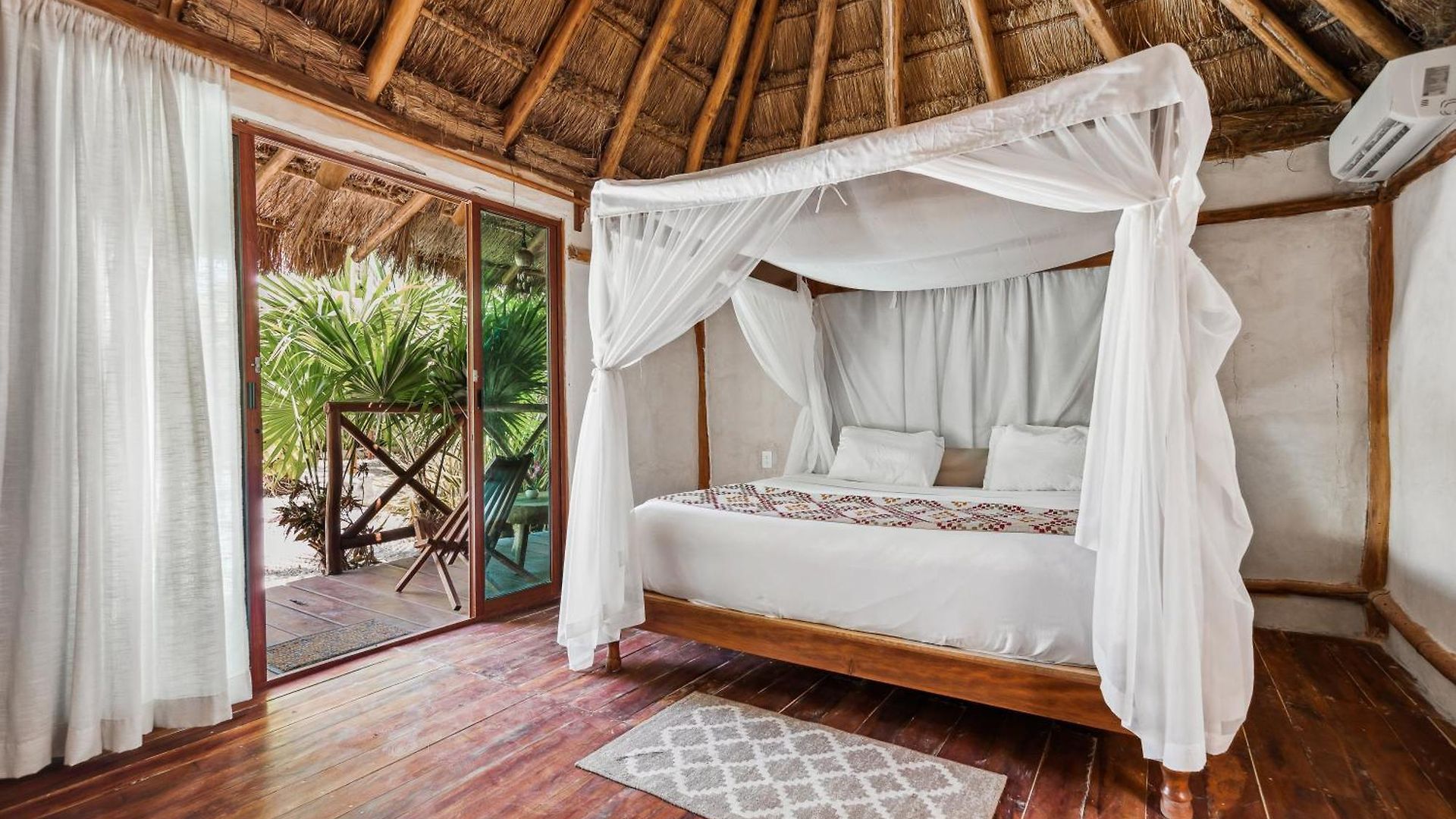 Hotel Xhule Tulum