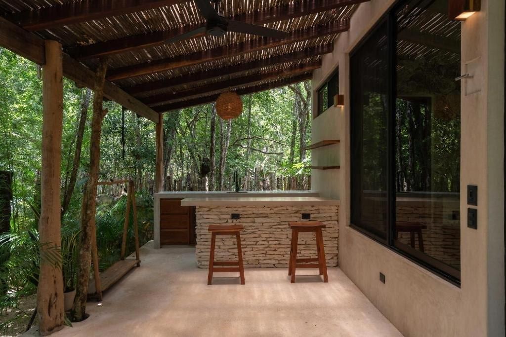 Euphoria Lodge