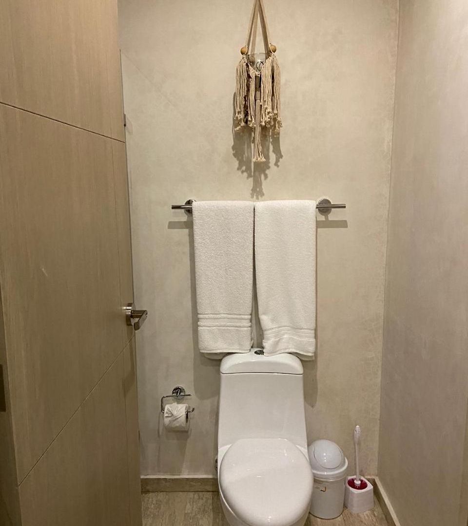 Incredible For 10 Apartment *