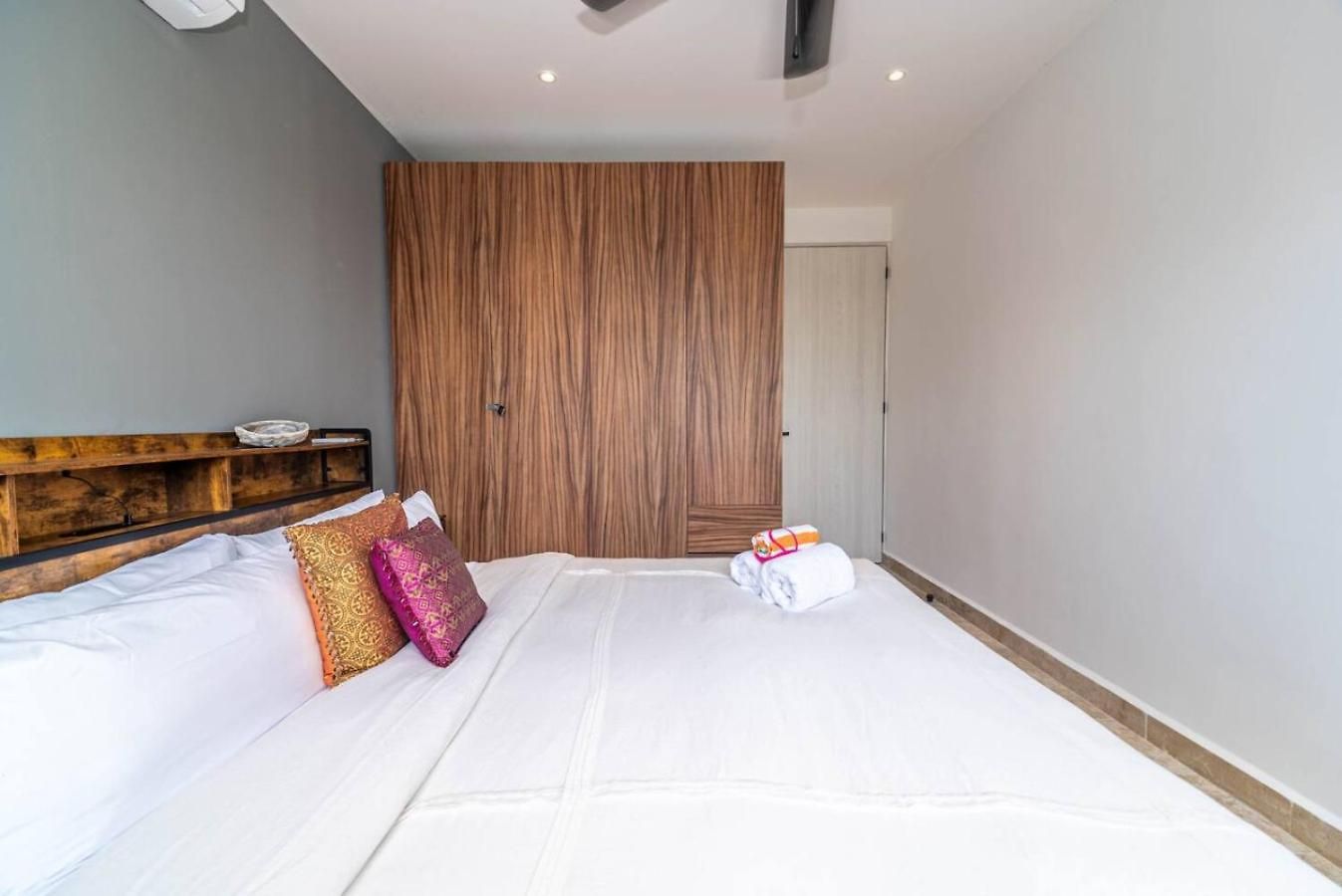 Lux 2 Bd With Private Plunge Pool And Balcony *