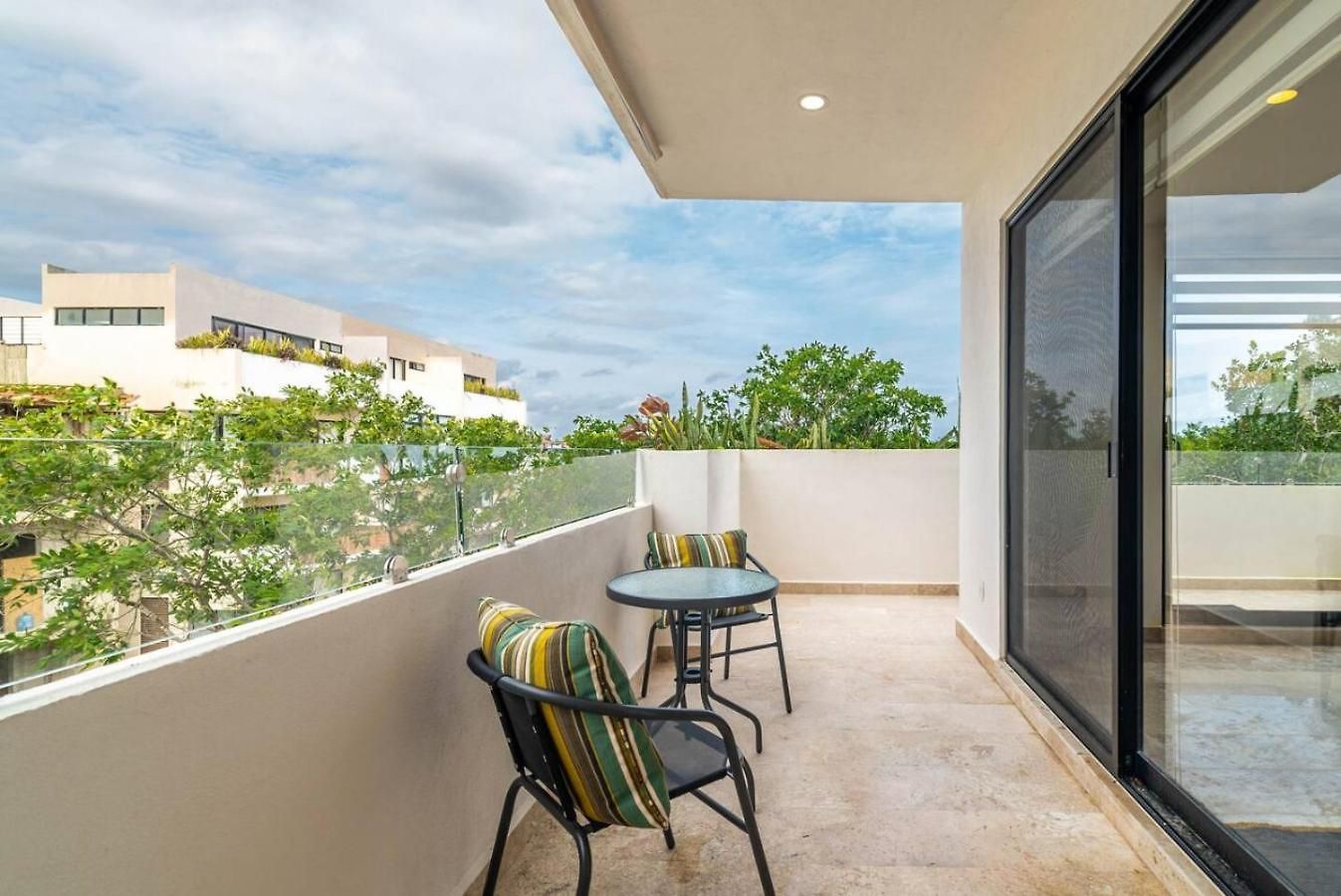 Holiday home Lux 2 Bd With Private Plunge Pool And Balcony *