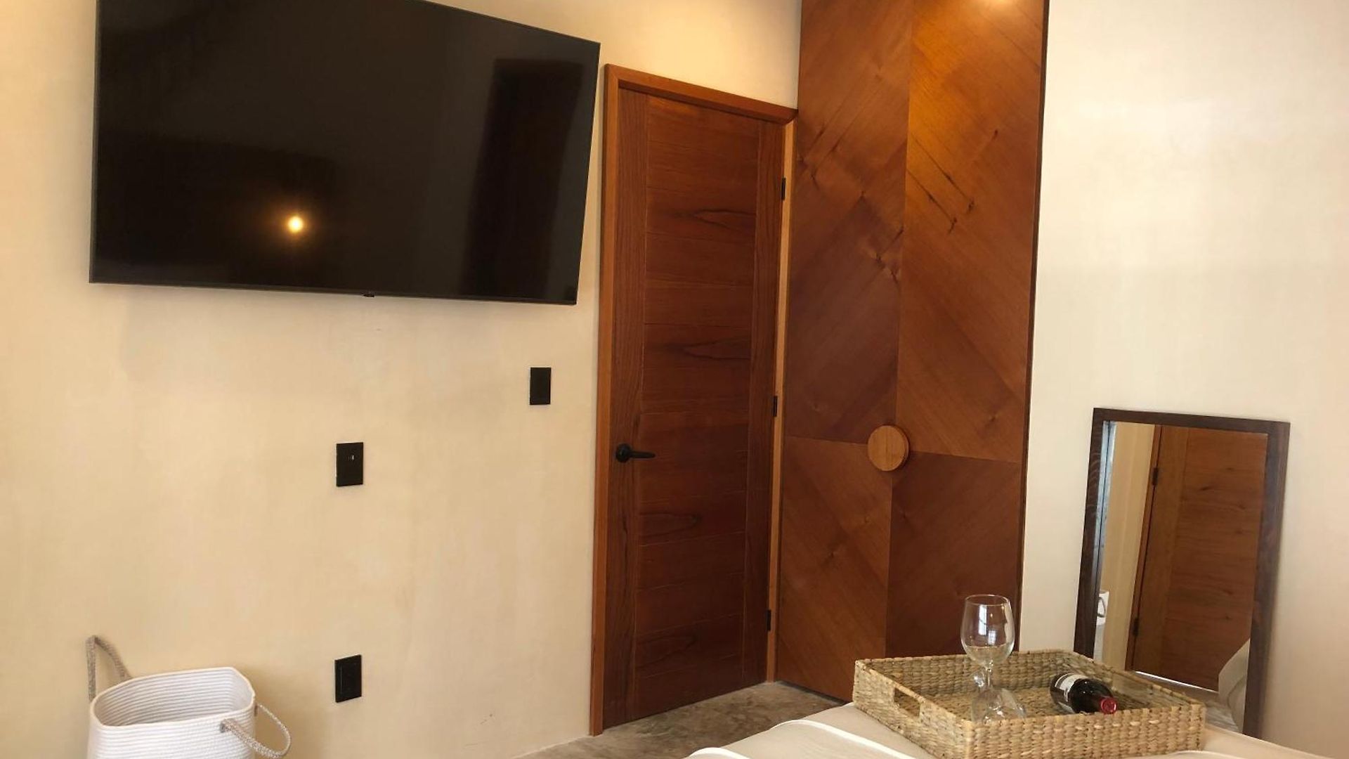 Talulah Living 4*