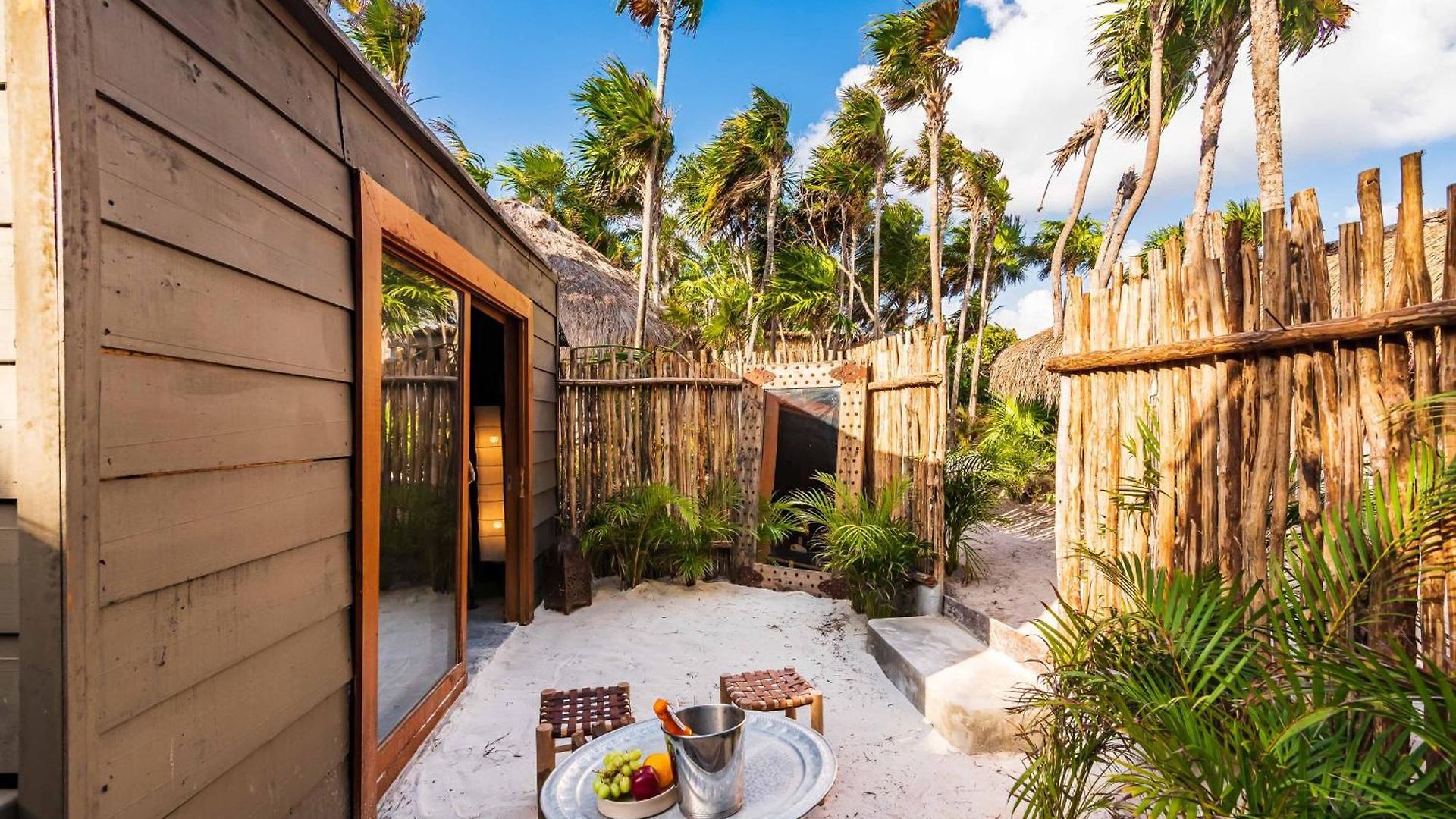 Phoenix Hotel Tulum