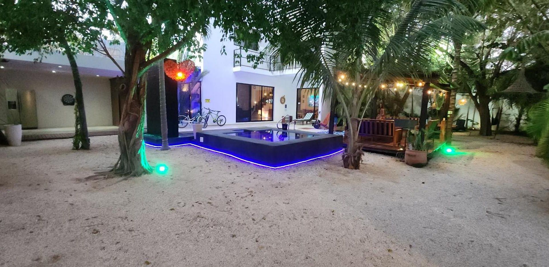Azul Luxury For Less Tulum