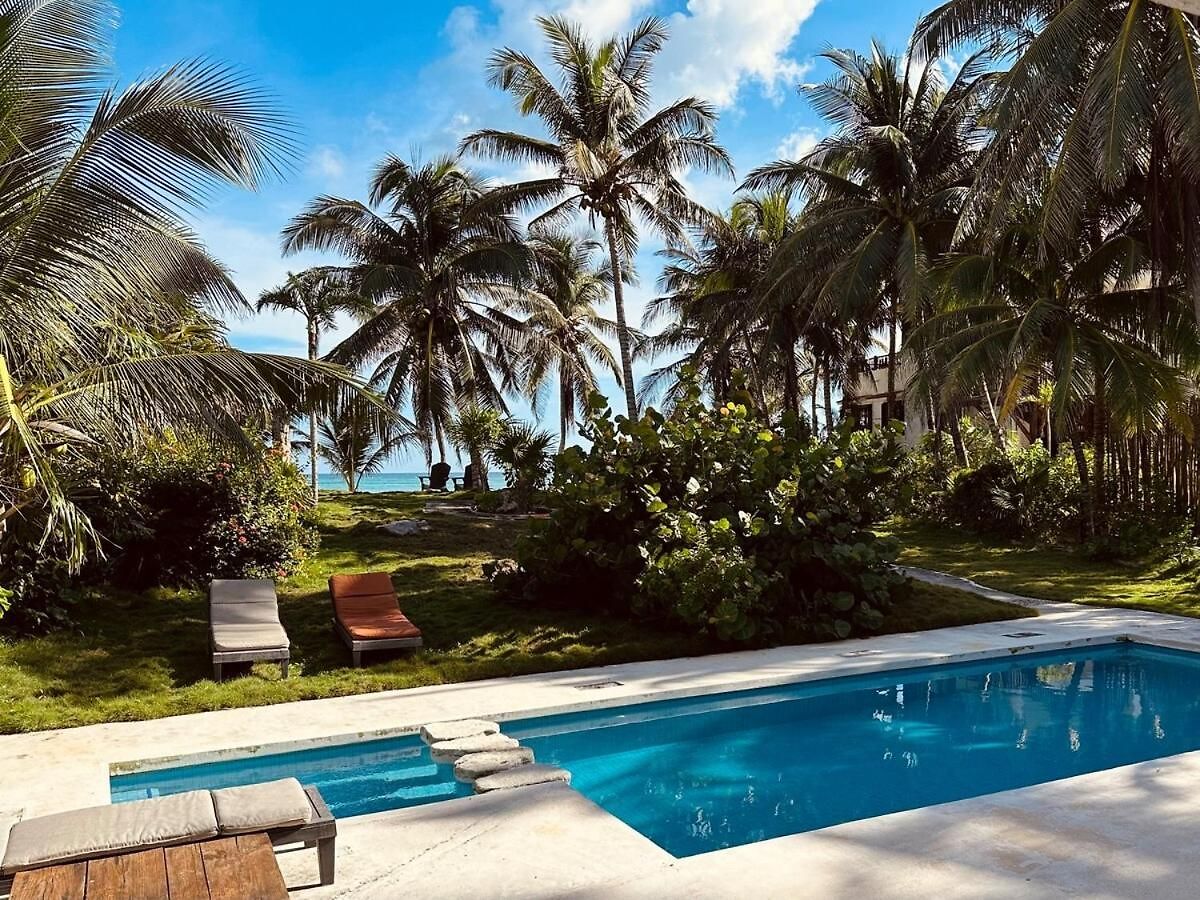 Tankah Sunrise Sanctuary - Reef & Oceanfront Holiday home