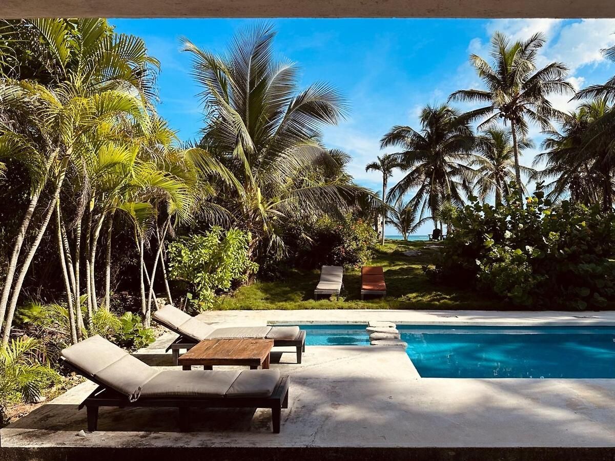 Tankah Sunrise Sanctuary - Reef & Oceanfront Holiday home *