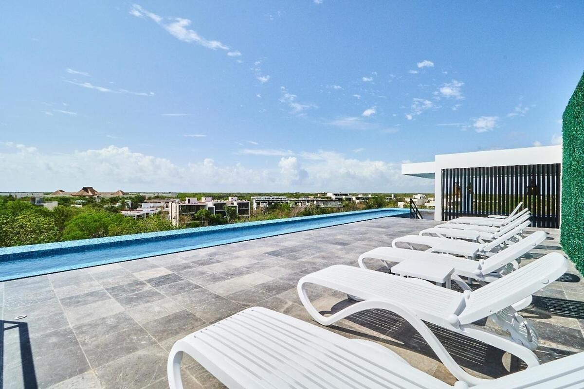 Infinity Pool Rooftop Wifi