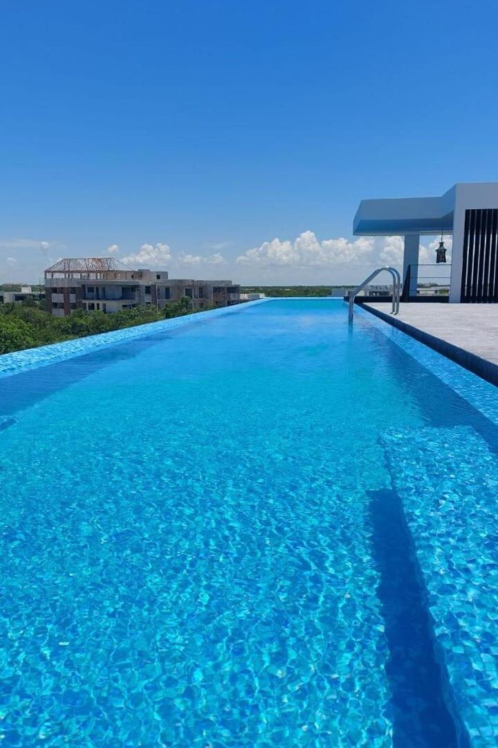 Infinity Pool Rooftop Wifi Tulum