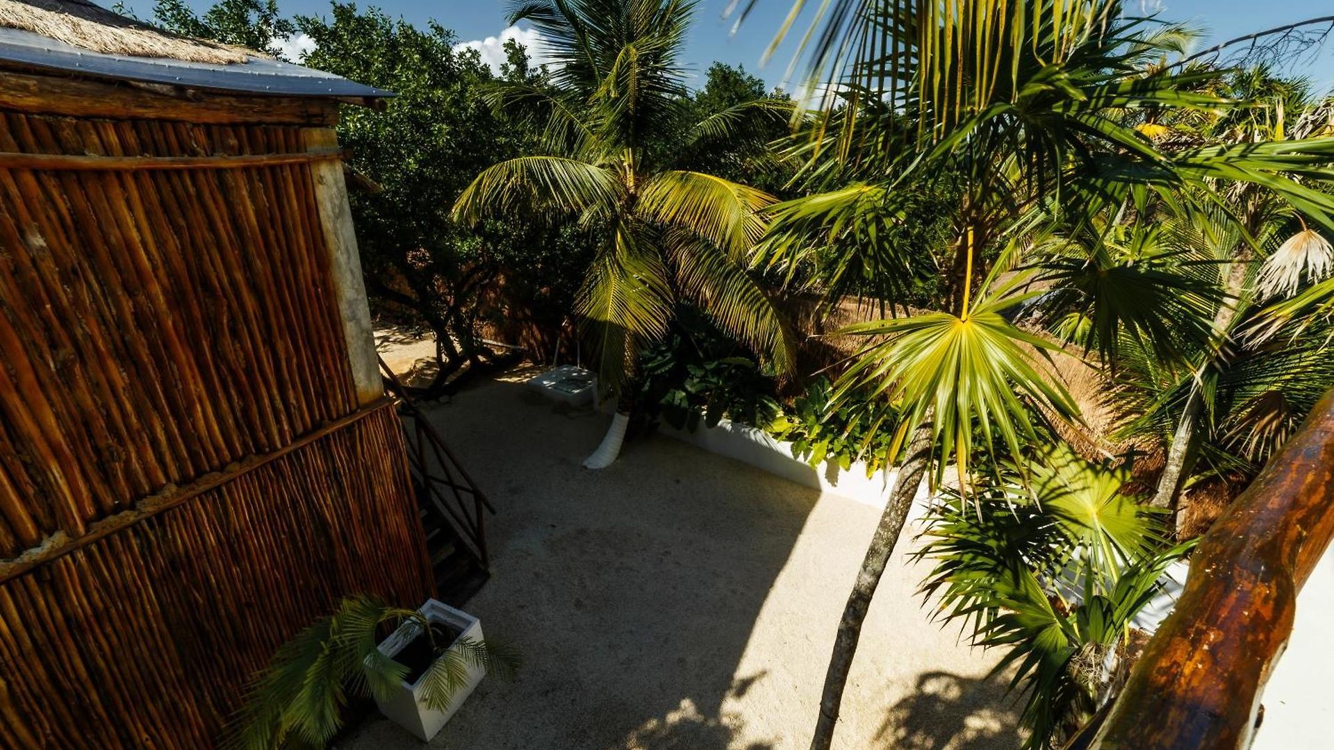 Hotel Co.bañitas