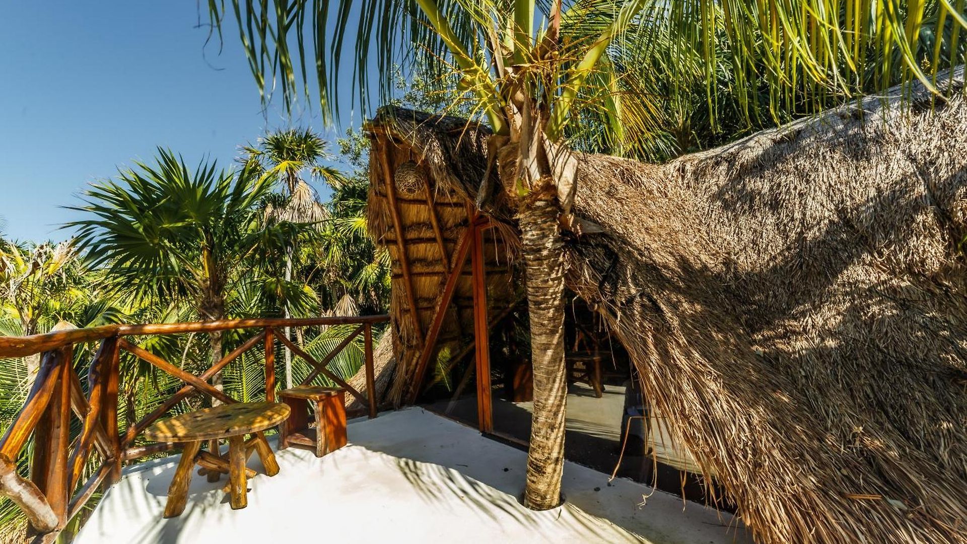 Hotel Co.bañitas