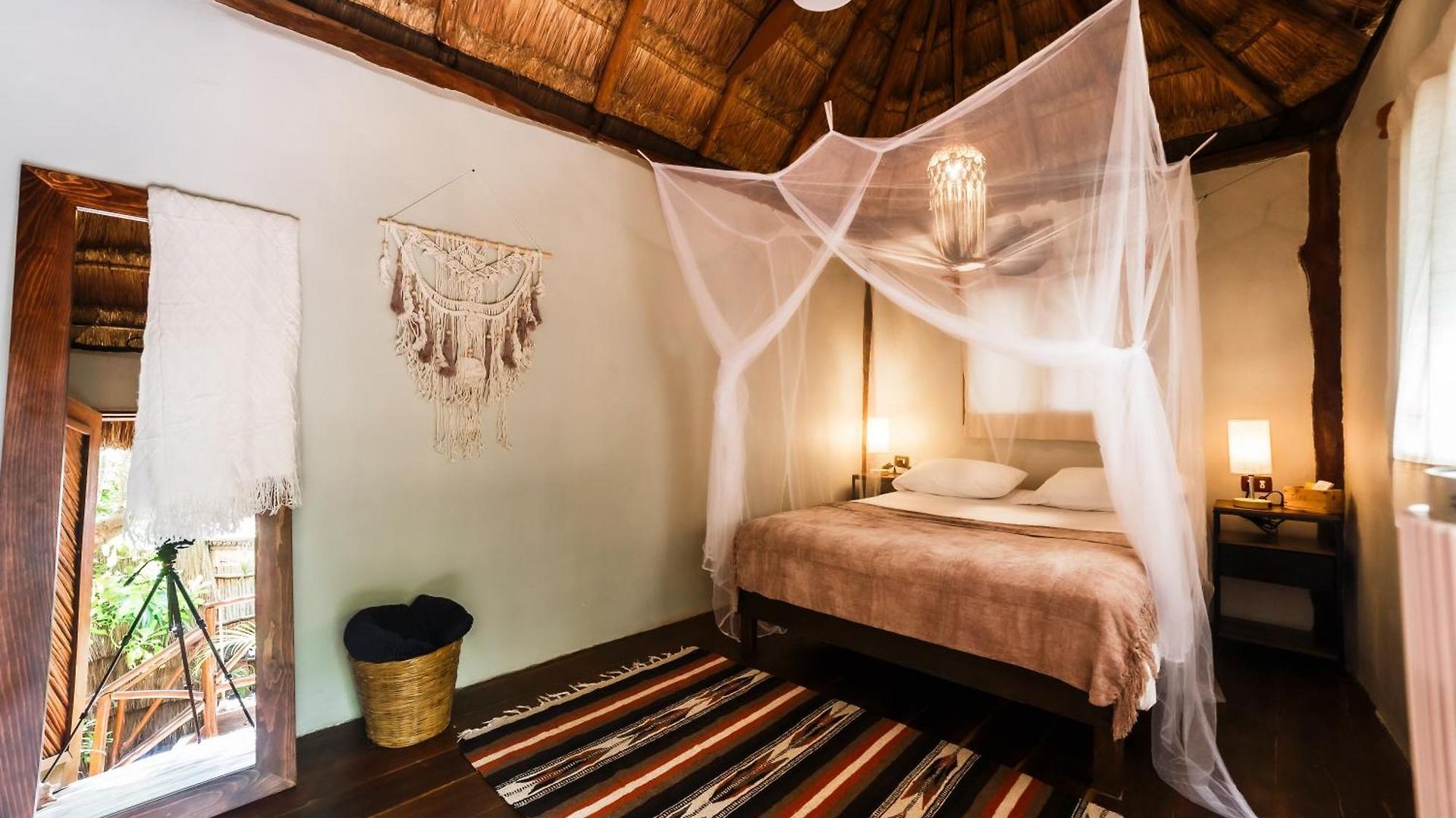Hotel Co.bañitas