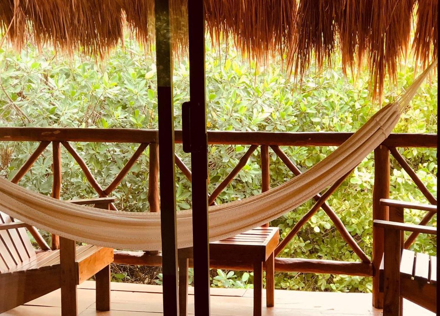 - Aldea Mangle&cenote Lodge