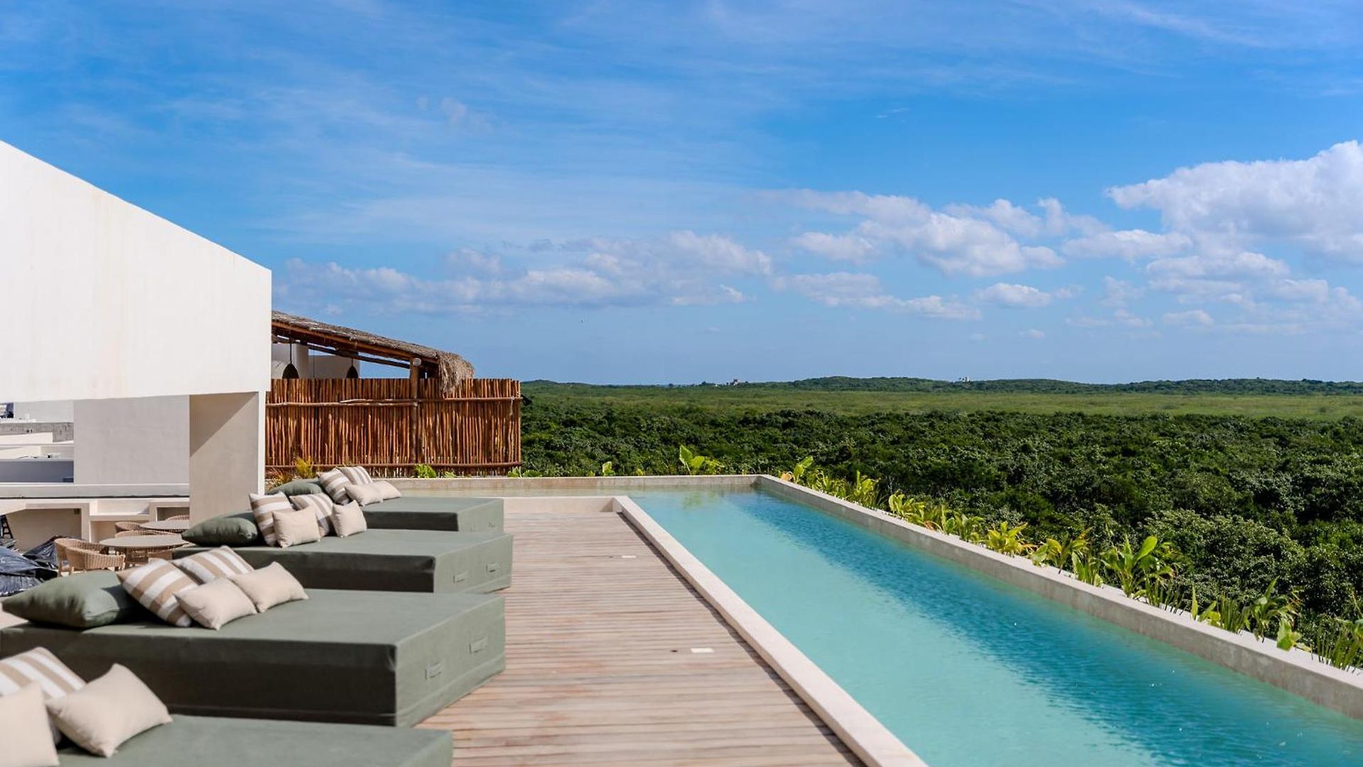 Tropical 2 Bedroom | Private Balcony & Rooftop | Casago