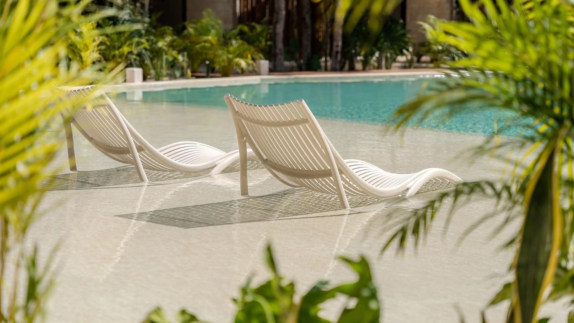 Tropical 2 Bedroom | Private Balcony & Rooftop | Casago Tulum
