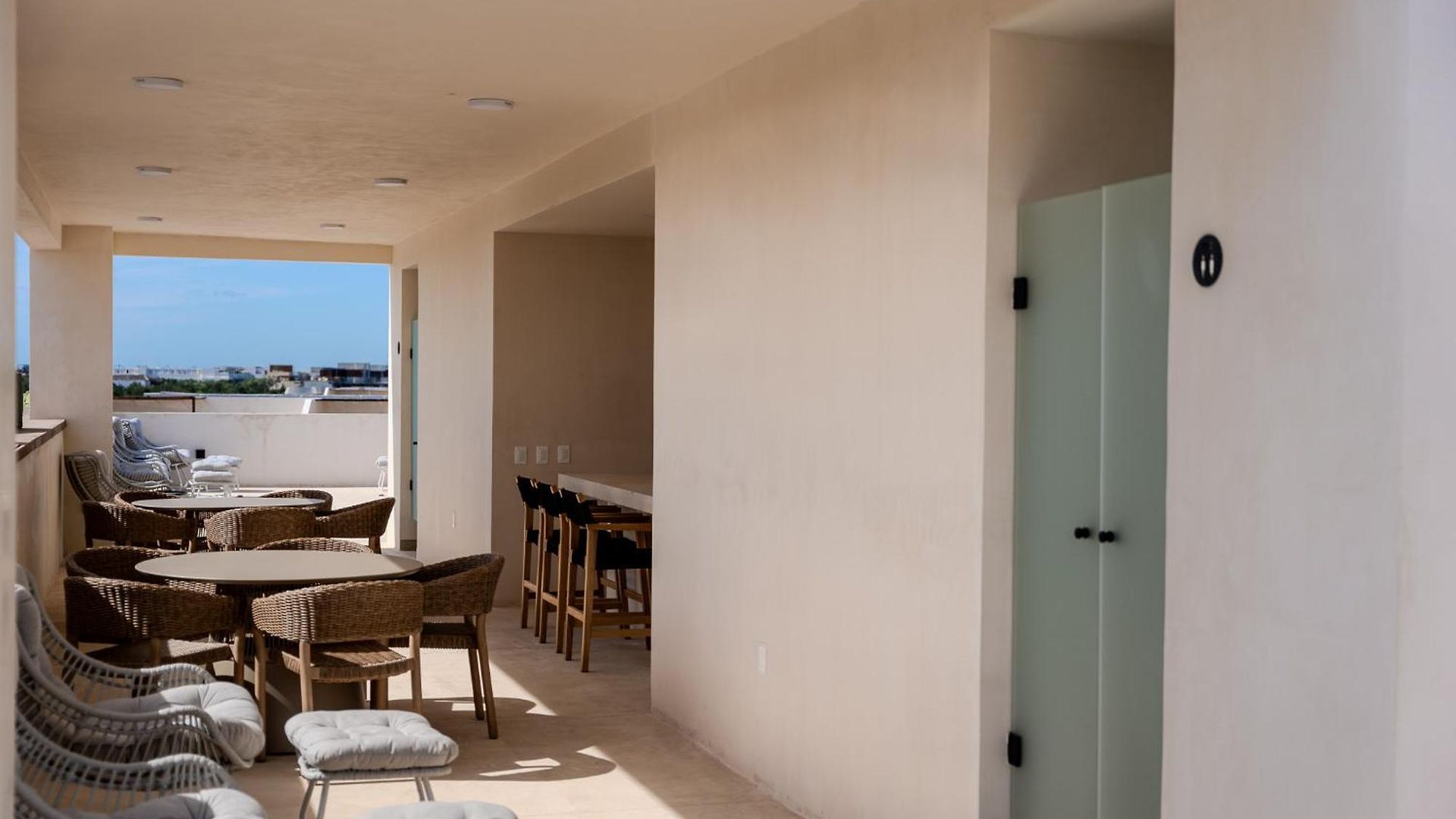 Tropical 2 Bedroom | Private Balcony & Rooftop | Casago