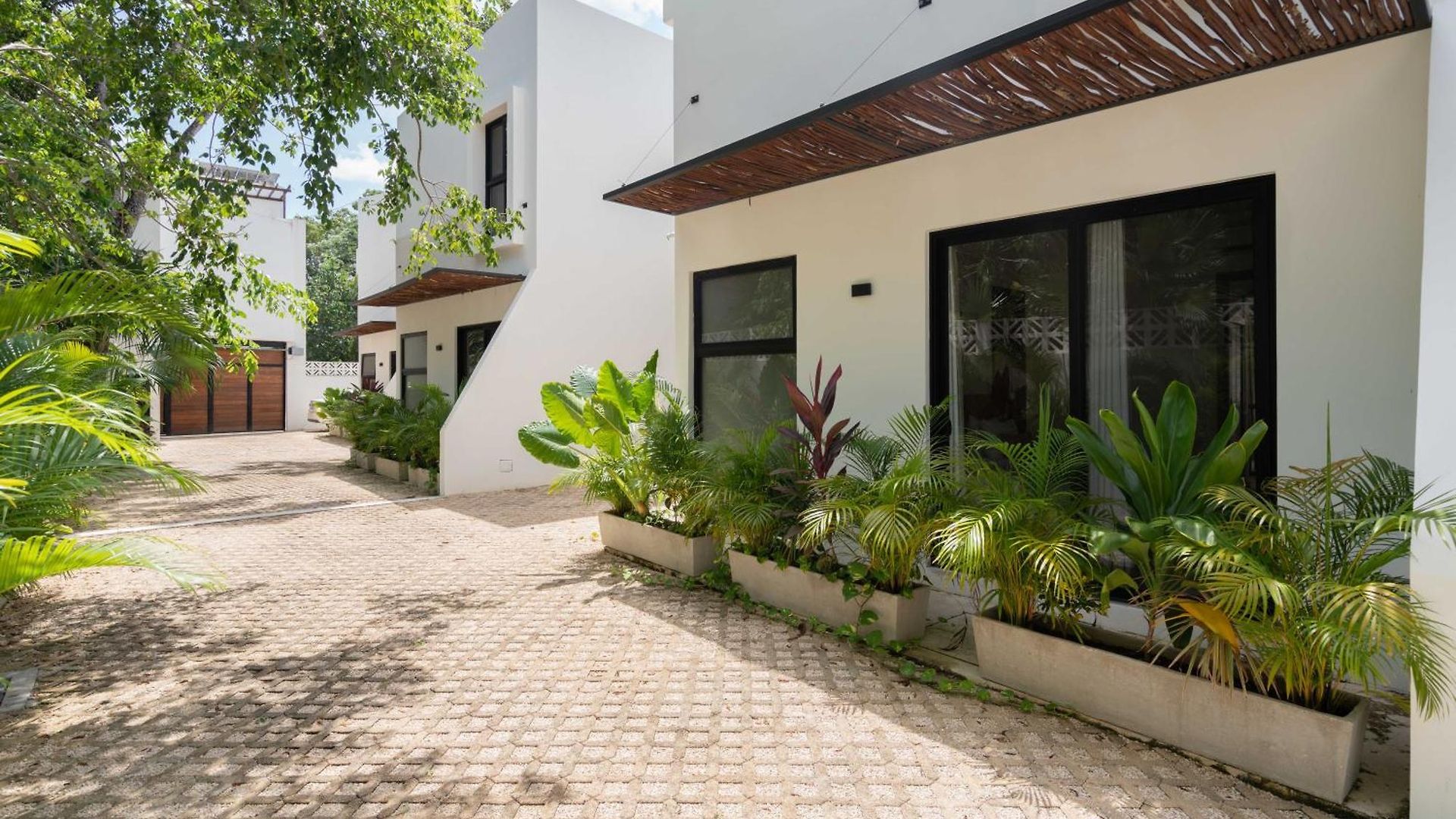 Apartamento Casa Laura - - Private Townhome For 6 Guest - 3 Bedrooms - 5 Beds- Restaurant Walking Distance