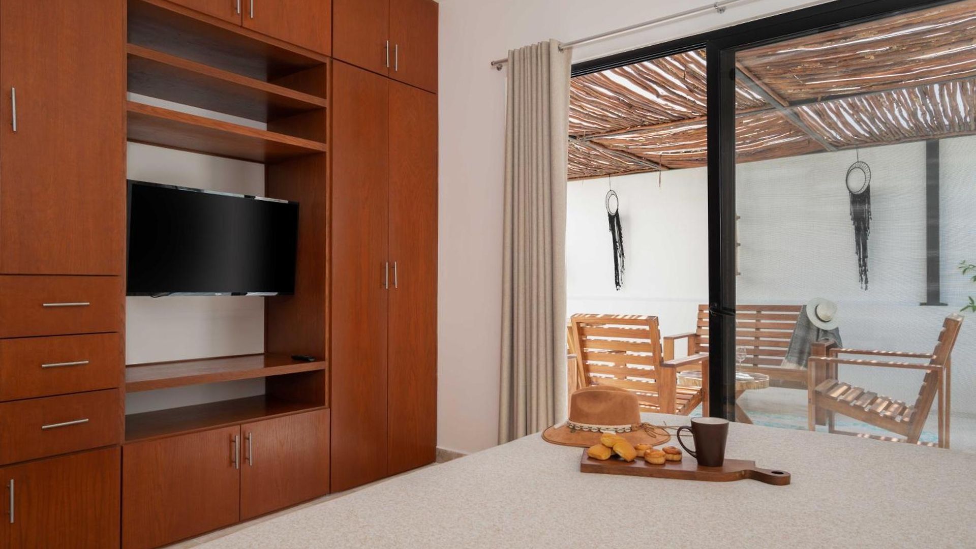 Casa Laura - - Private Townhome For 6 Guest - 3 Bedrooms - 5 Beds- Restaurant Walking Distance Apartamento Tulum