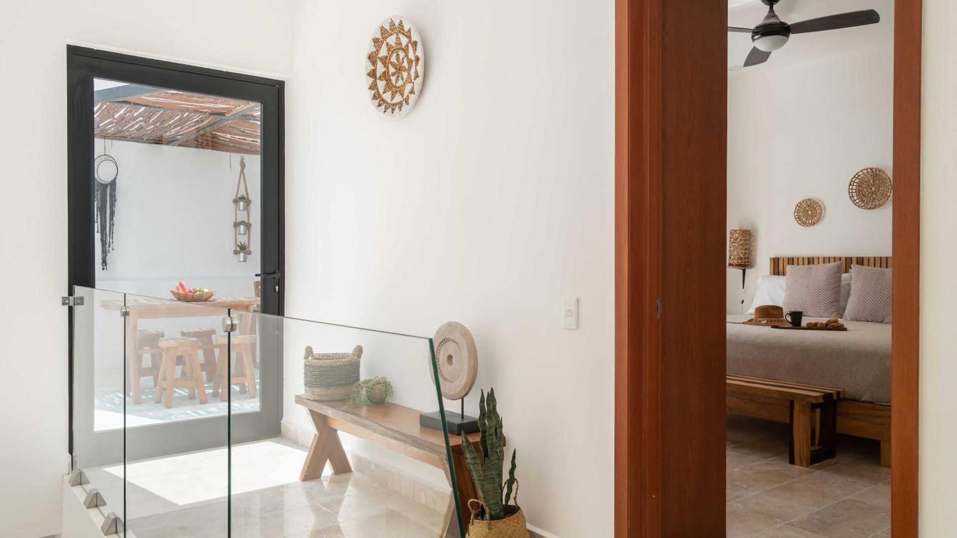 Casa Laura - - Private Townhome For 6 Guest - 3 Bedrooms - 5 Beds- Restaurant Walking Distance * Tulum