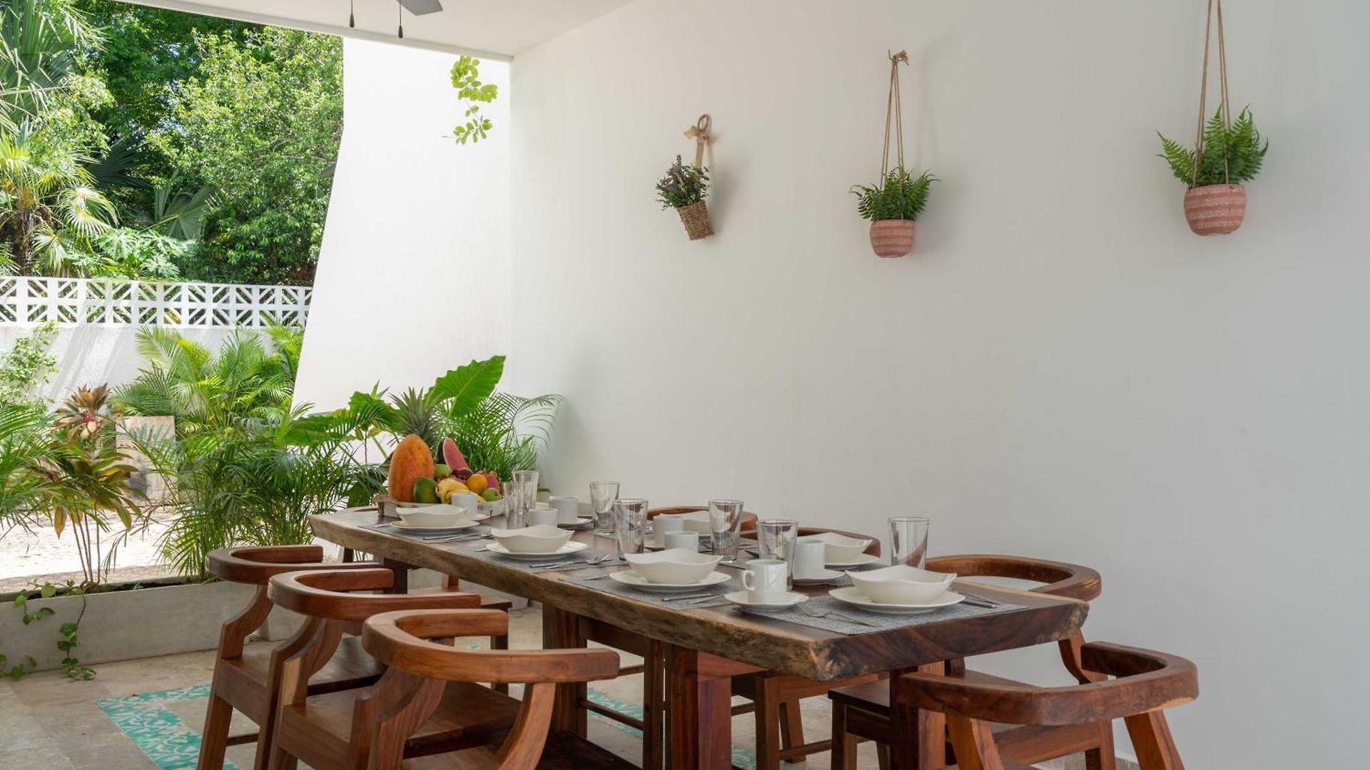 Casa Laura - - Private Townhome For 6 Guest - 3 Bedrooms - 5 Beds- Restaurant Walking Distance Apartamento