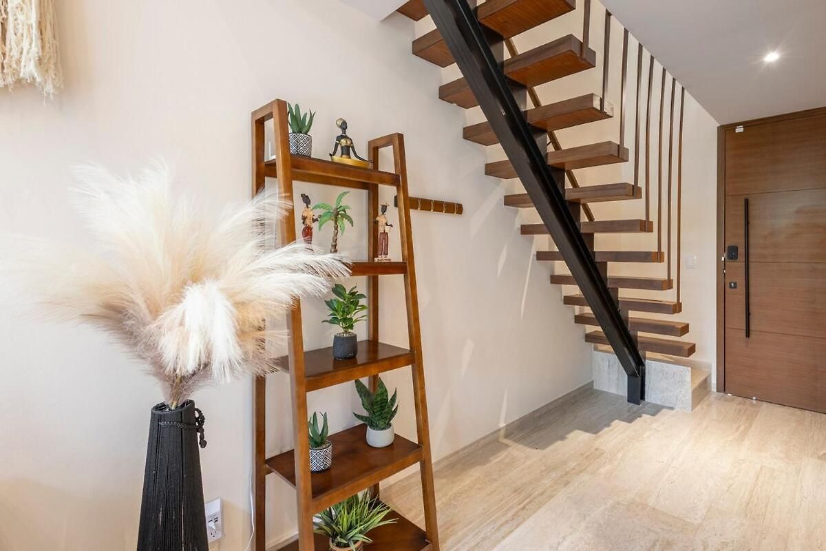 Luxurious At Mistiq Temple Ii Loft And Penthouse Apartment