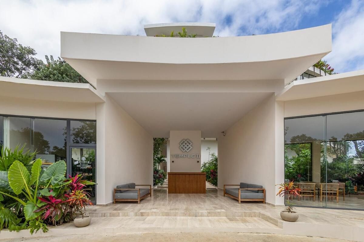 Luxurious At Mistiq Temple Ii Loft And Penthouse Apartment *