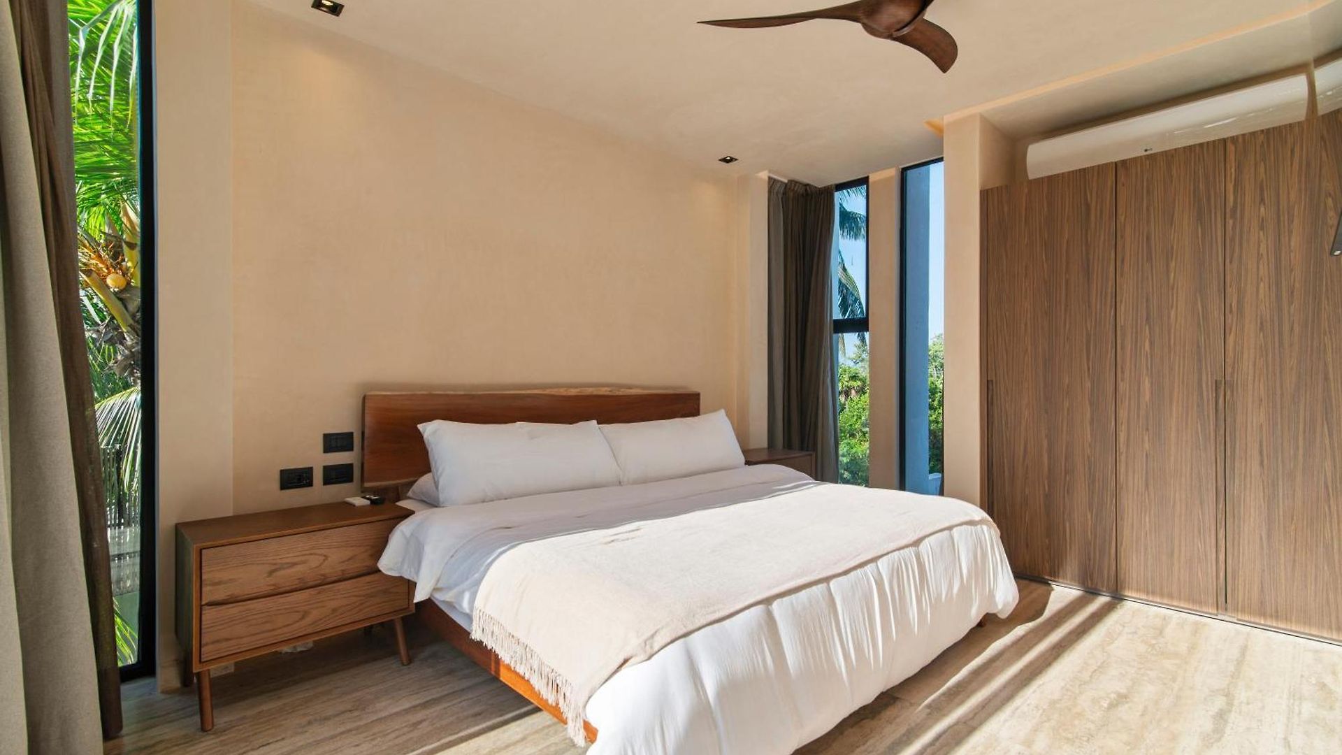 Front Luxury In * Tulum