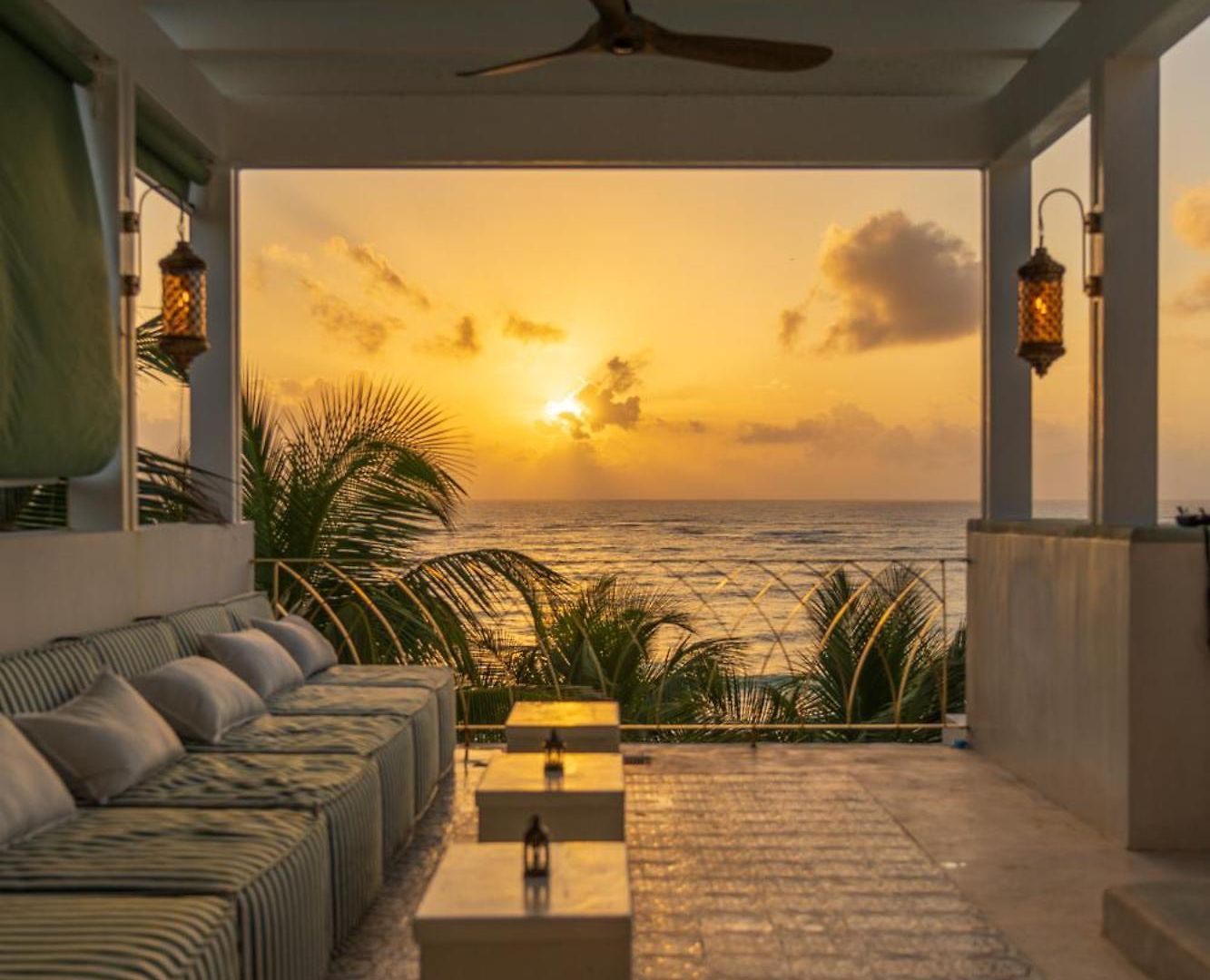Sana Beachfront Boutique Hotel 5*