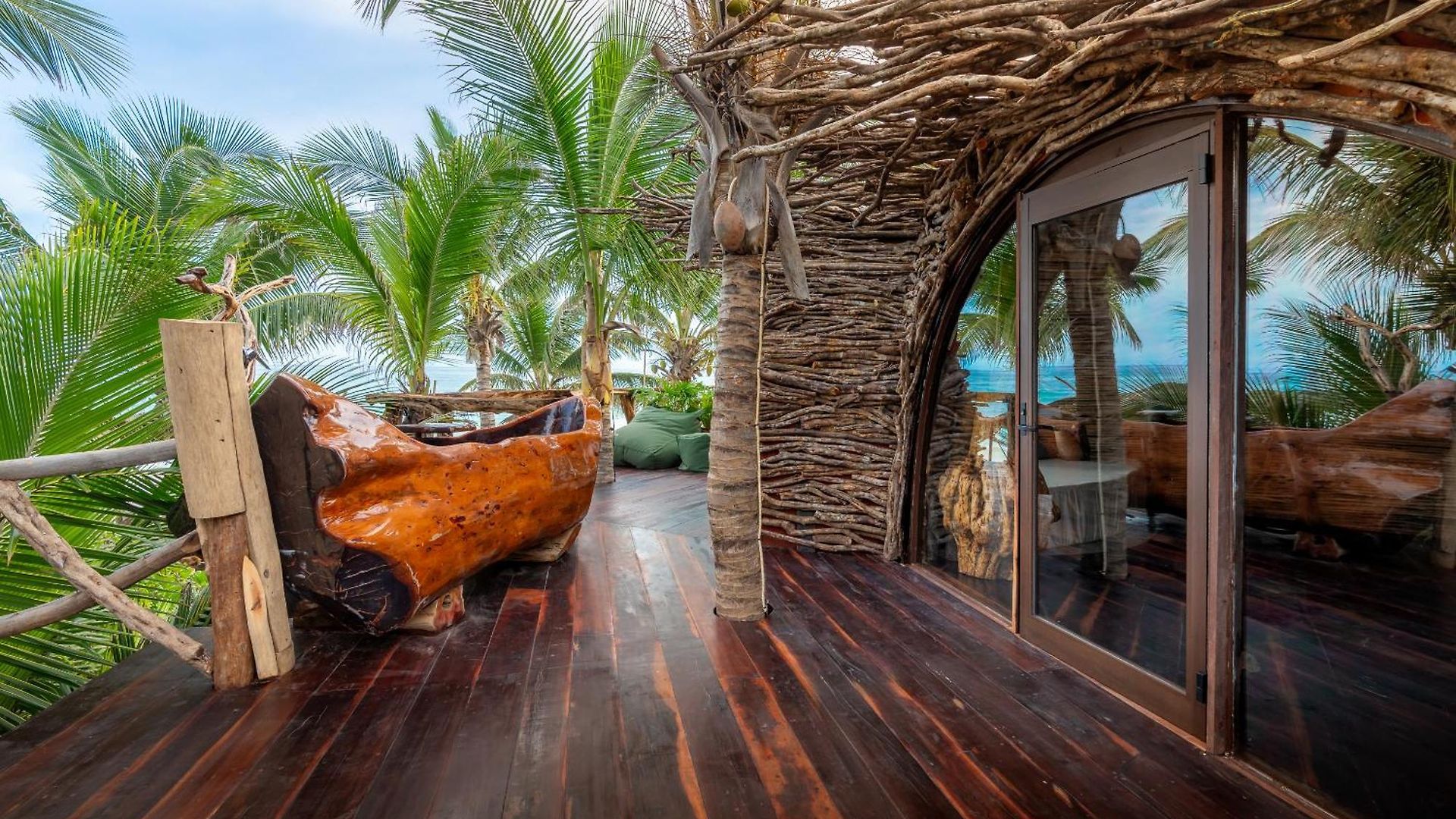 Kanan & Adults Only Playground Hotel