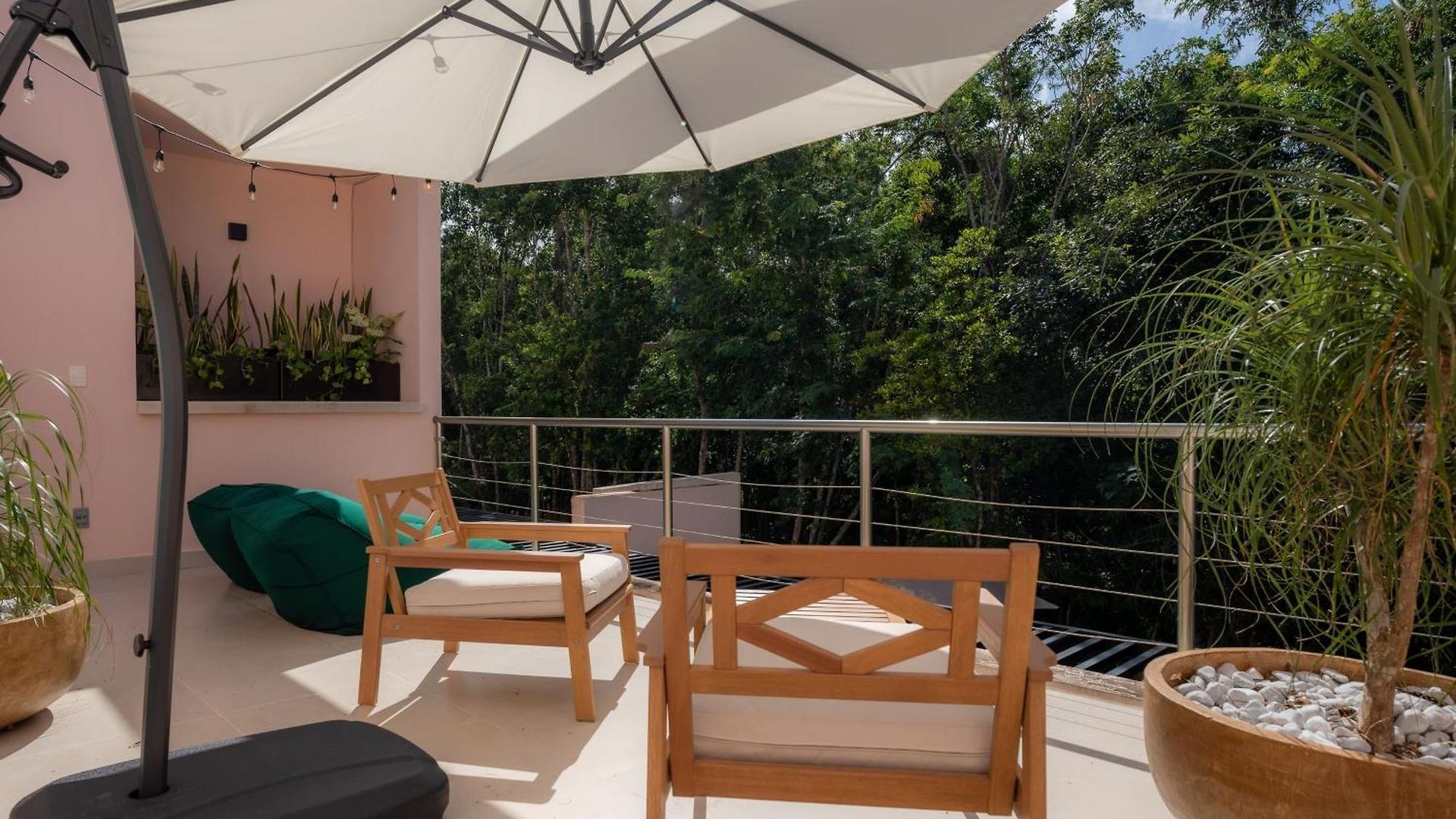 The Hibiscus House