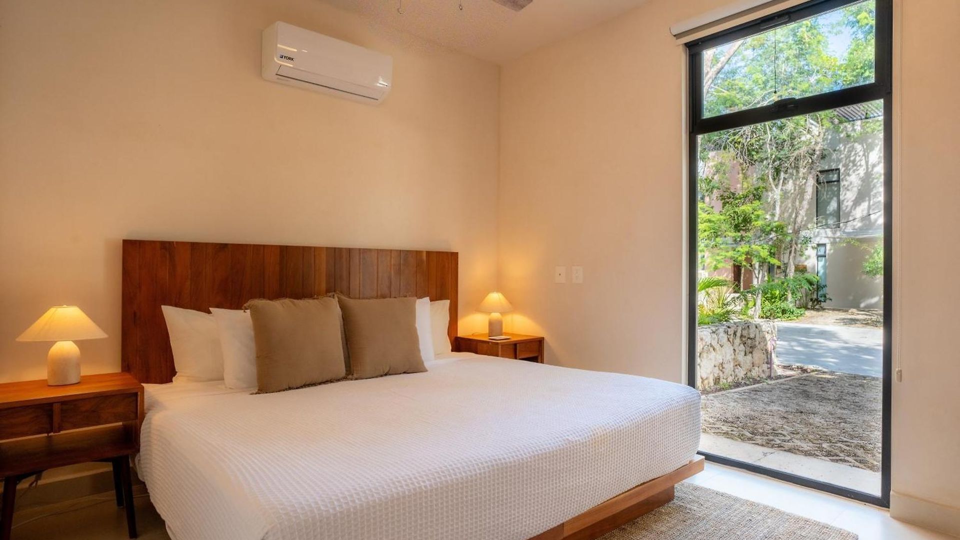 The Hibiscus House Holiday home
