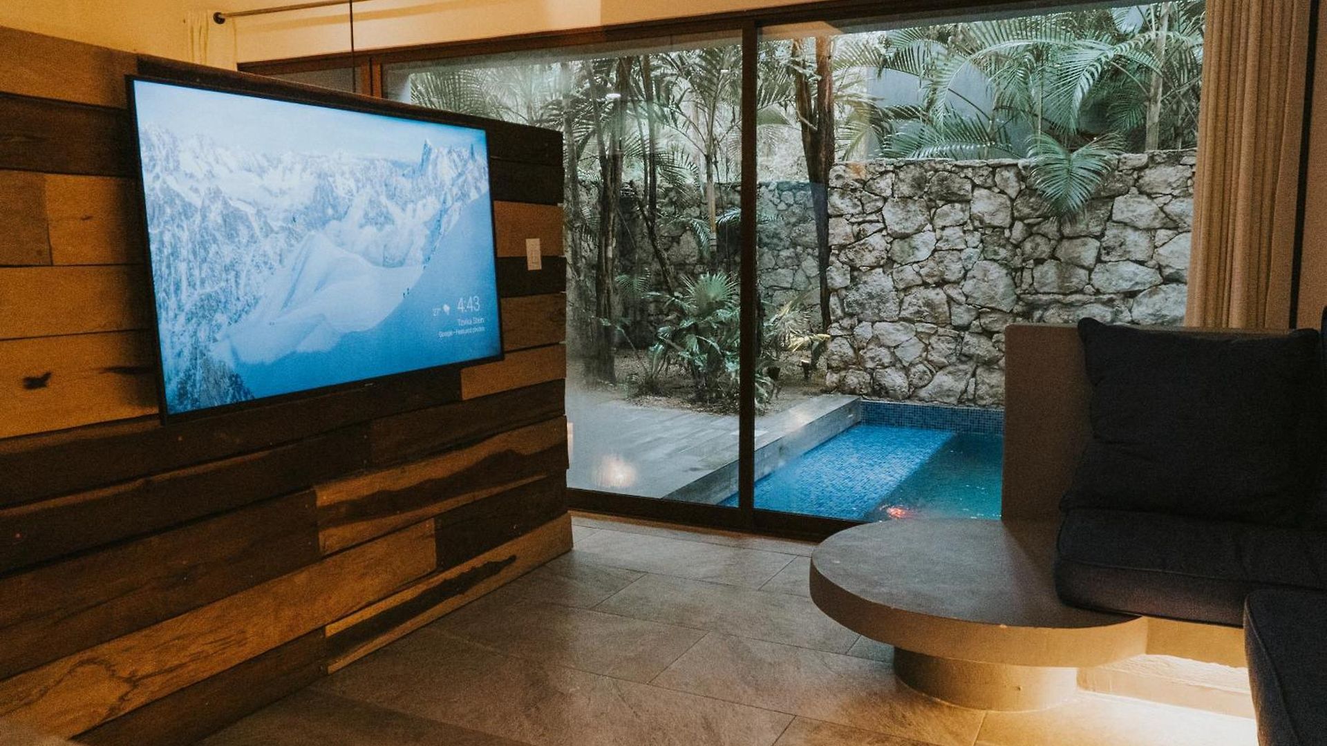 Kuun Taak Tulum