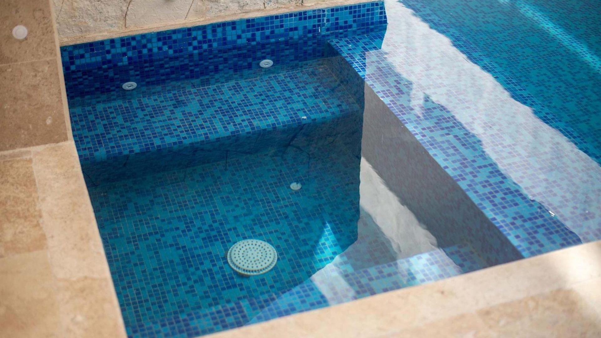 Aldea Zama Luxury 2-br With Pool & Gym Apartment *