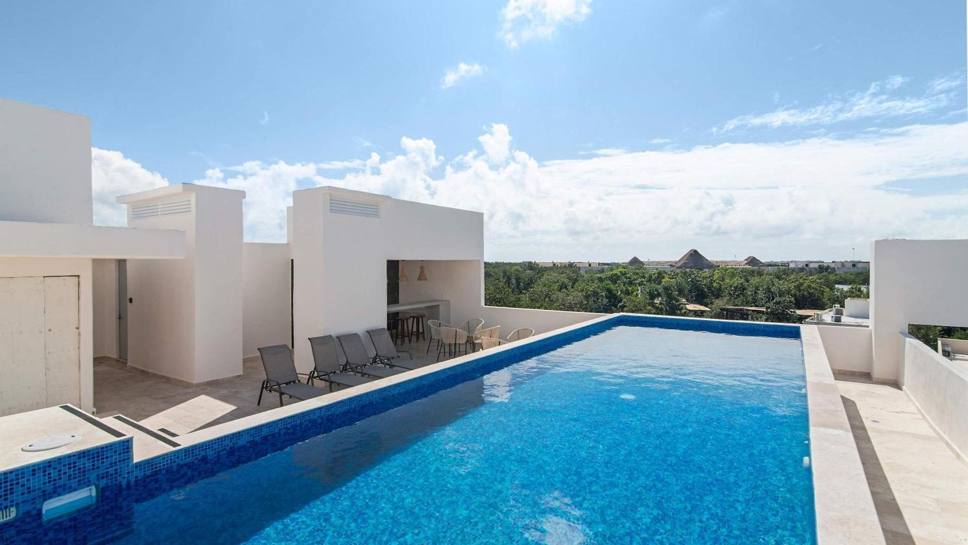 Aldea Zama Luxury 2-br With Pool & Gym *